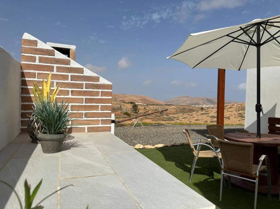 Private Villa With Pool In The Mountains Pájara エクステリア 写真