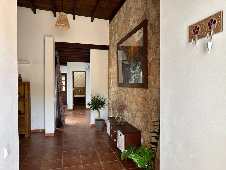 Private Villa With Pool In The Mountains Pájara エクステリア 写真